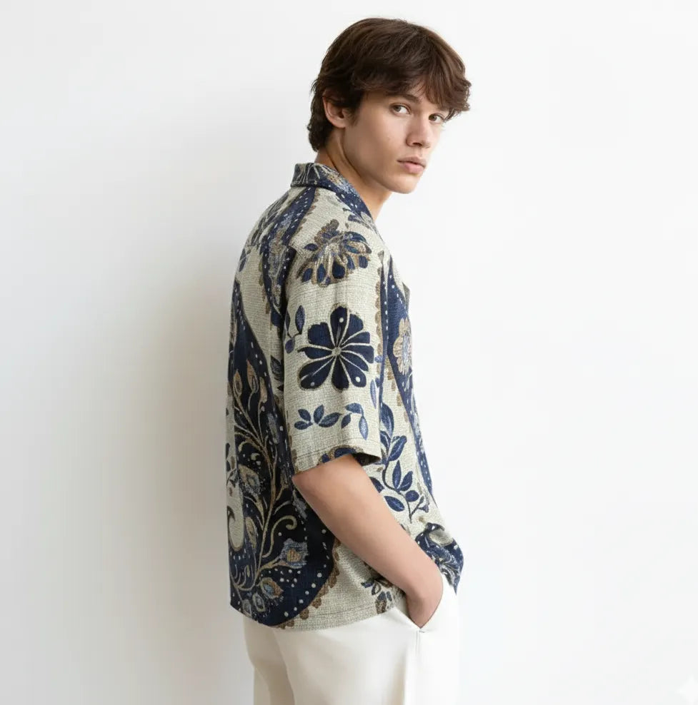 Classic Cut & Sew Button Shirt Point 42.4